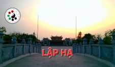 Lập hạ vô ngôn đất hóa tâm.